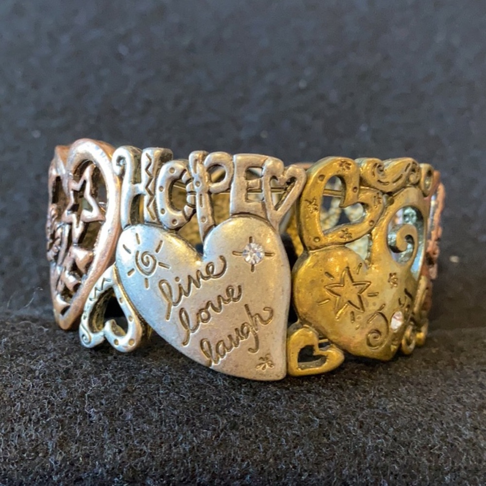 Live, love, and laugh stretch bracelet.
